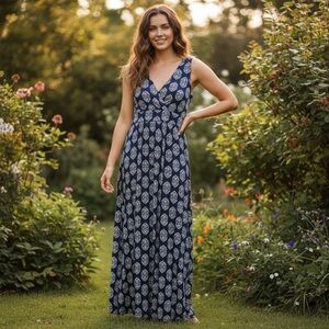 Garnet Hill Sleeveless Maxi Dress V-Neck Navy Blue White Size 10P Resortwear